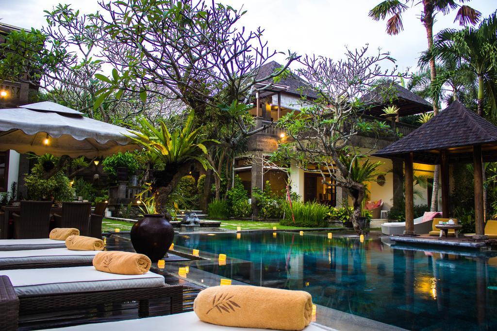 Villa Arwana Estate à Seminyak Extérieur photo