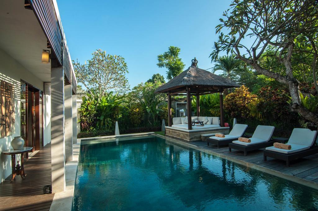 Villa Arwana Estate à Seminyak Extérieur photo