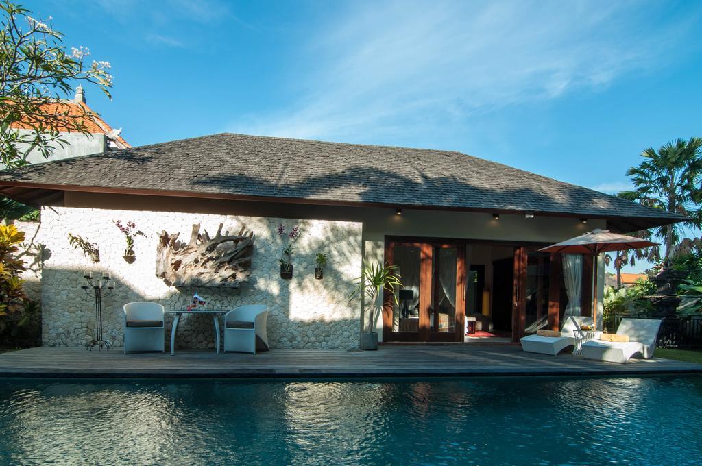 Villa Arwana Estate à Seminyak Extérieur photo