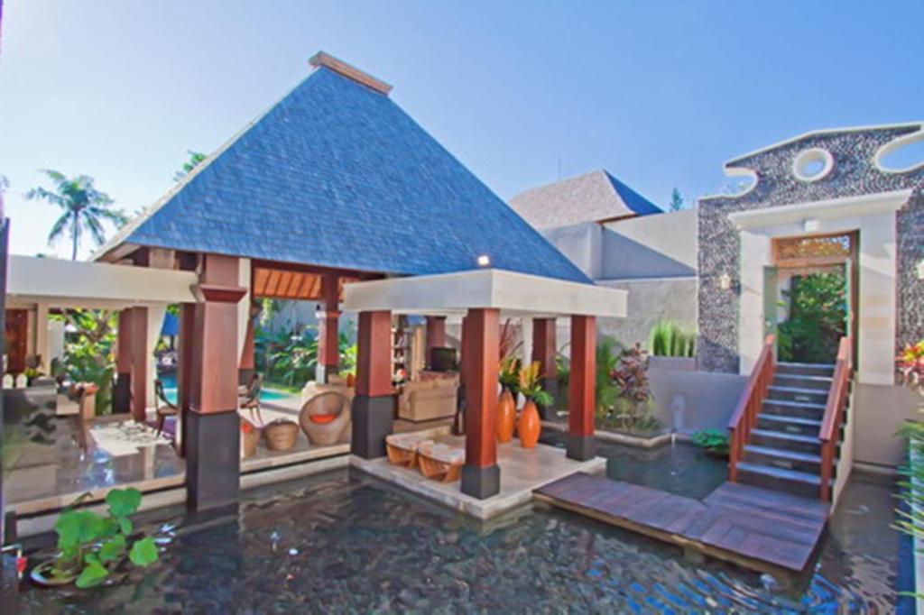 Villa Arwana Estate à Seminyak Extérieur photo