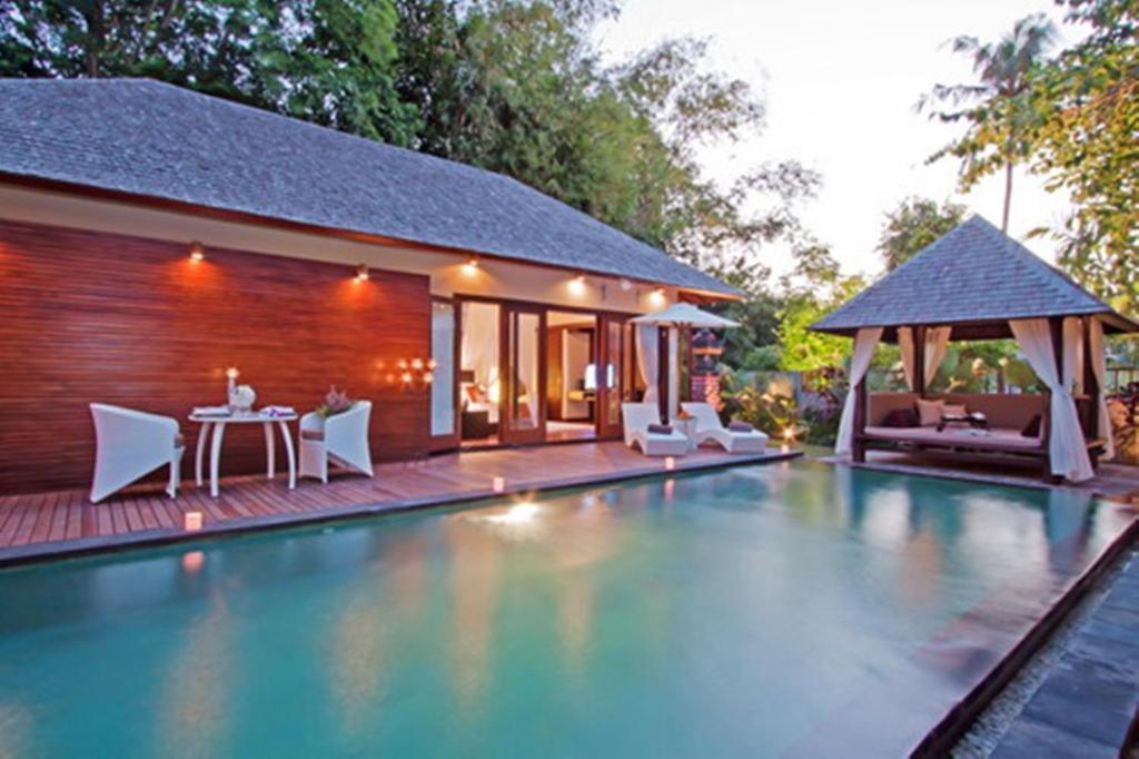 Villa Arwana Estate à Seminyak Extérieur photo