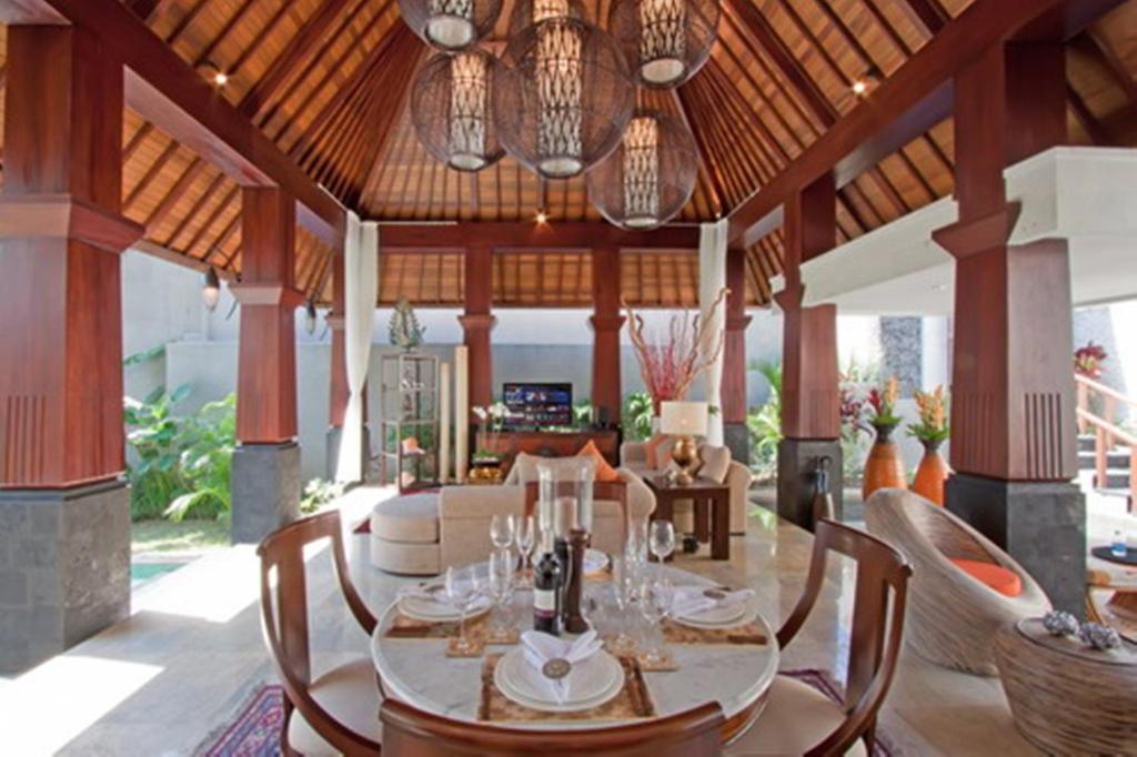 Villa Arwana Estate à Seminyak Extérieur photo